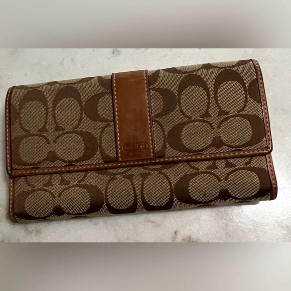 COACH Brown Monogram Fold Over Wallet - 3 Bill Pocket, Zip Pocket, 12 Card Slots - Picture 2 of 11